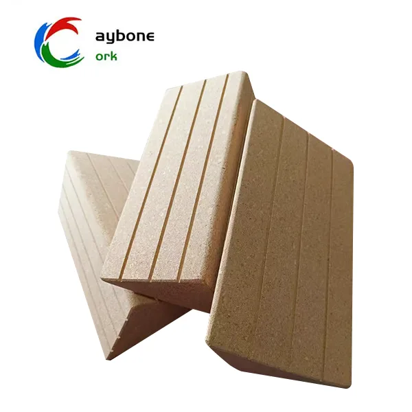 Bloco triangular de ioga de cortiça de alta densidade
